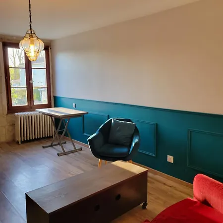 Maison De Loretz Du 18e Siècle En Anjou Entre Vignes Et Châteaux Casa de Férias